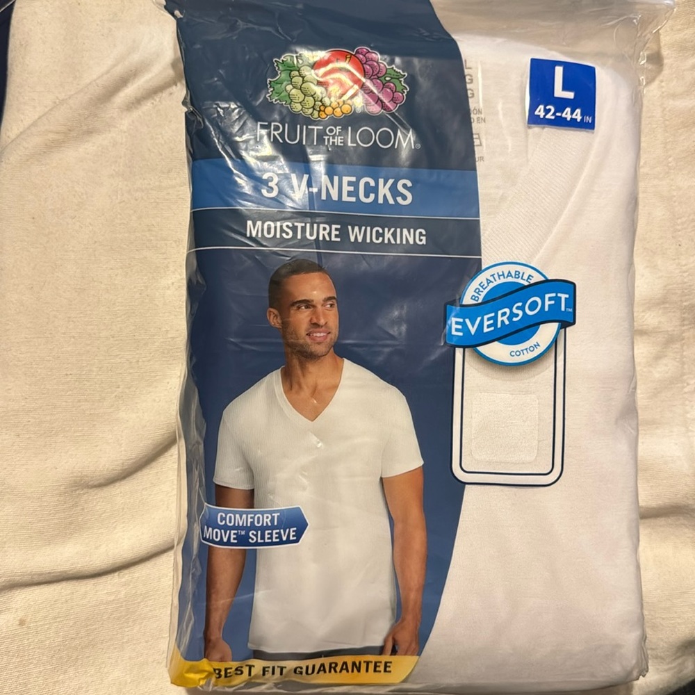 Fruit of the loom v neck t shirts 3 pack